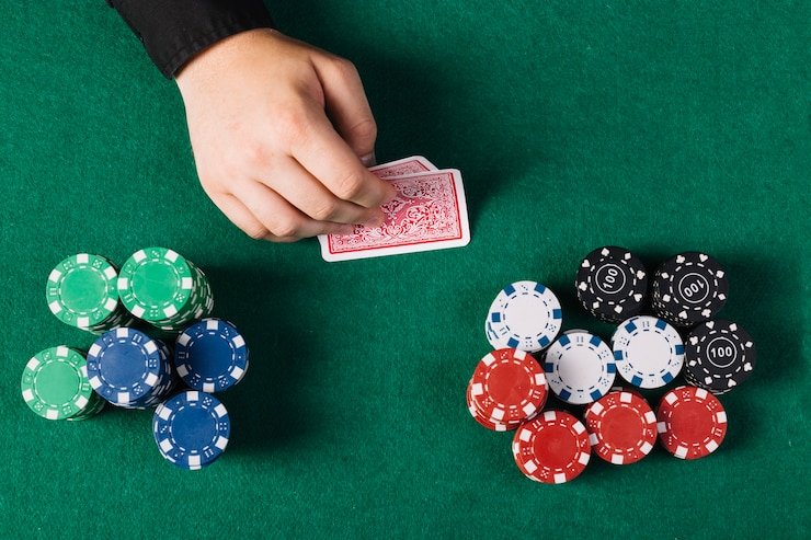 Meja Lightning Baccarat owl77 dengan tampilan dealer langsung dan display kartu real-time